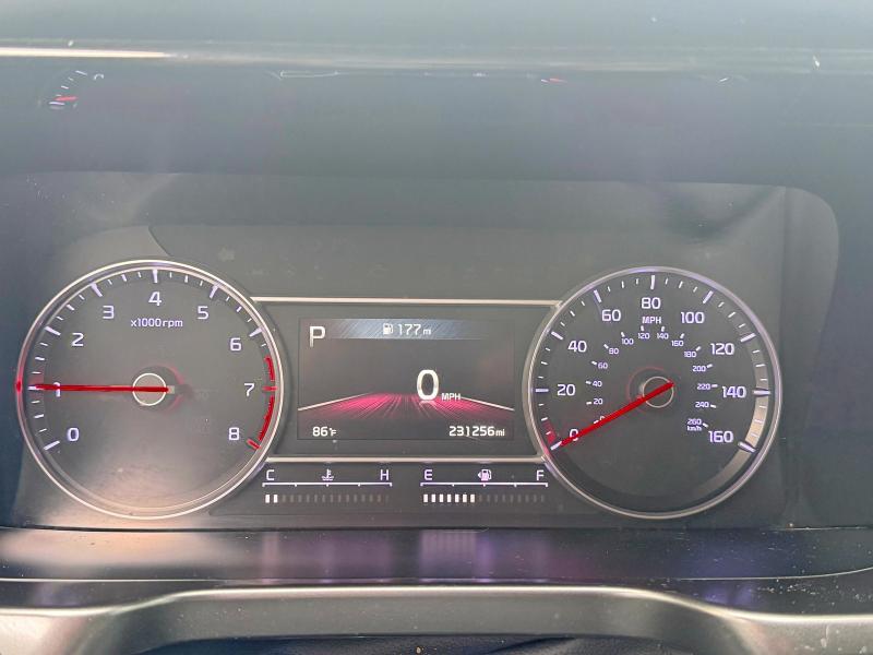 2022 Kia Sorento მანქანა იყიდება აუქციონზე, vin: 5XYRG4LC8NG157373, აუქციონის ნომერი: 55645126