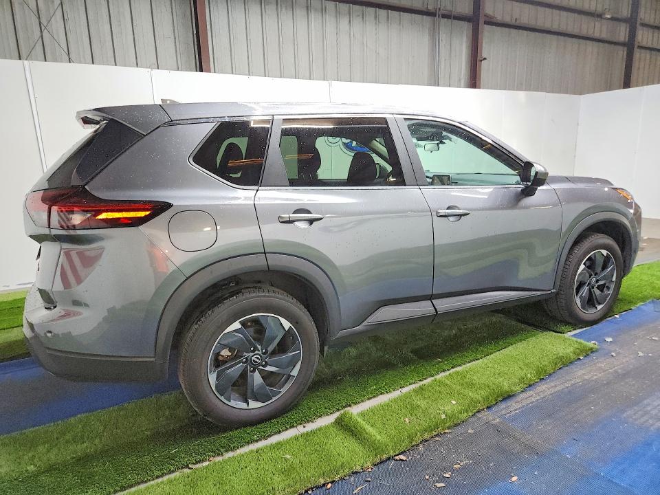 2024 Nissan Rogue მანქანა იყიდება აუქციონზე, vin: 5N1BT3BB3RC704393, აუქციონის ნომერი: 55132036