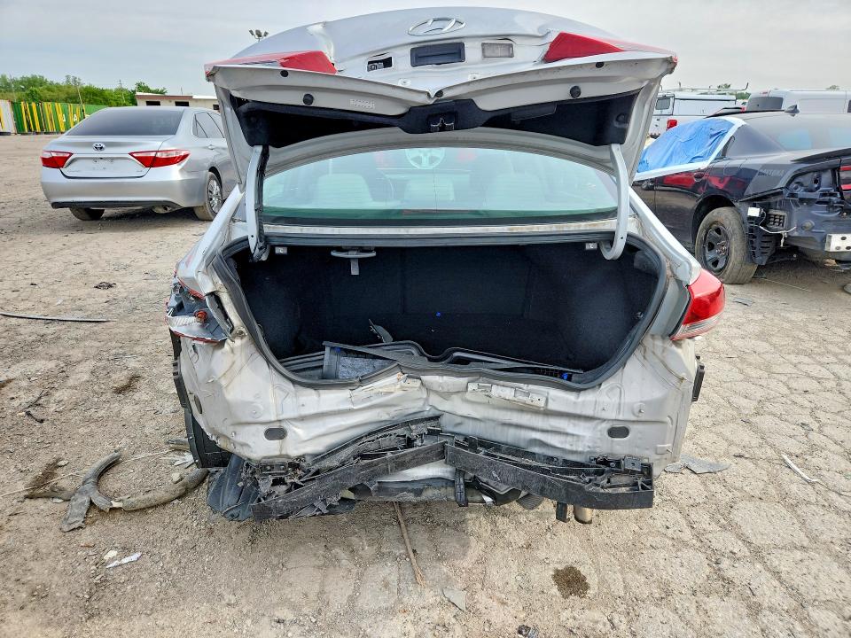 Продаж на аукціоні авто 2017 Hyundai Elantra, vin: KMHD74LF4HU374261, номер лоту: 54583676