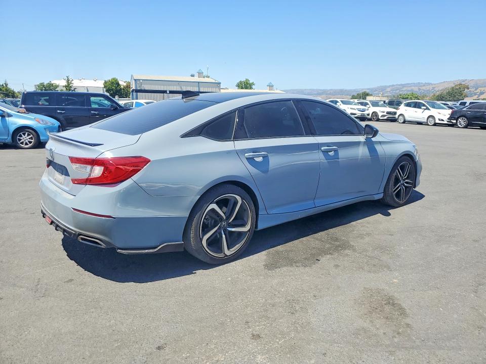 53661626 :رقم المزاد ، 1HGCV1F32MA117666 vin ، 2021 Honda Accord مزاد بيع