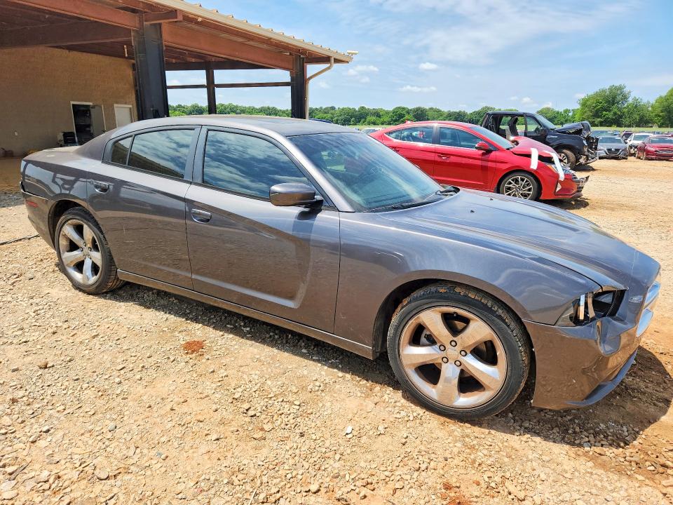 52926306 :رقم المزاد ، 2C3CDXHG5DH655157 vin ، 2013 Dodge Charger مزاد بيع