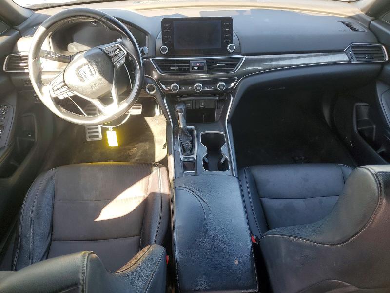 Продажа на аукционе авто 2018 Honda Accord, vin: 1HGCV1F31JA051624, номер лота: 53238086