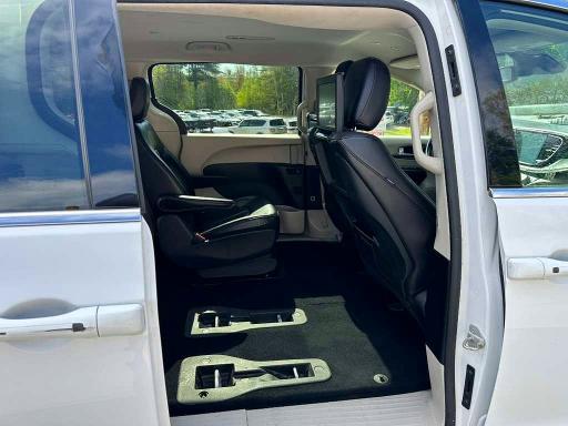 Продажа на аукционе авто 2022 Chrysler Pacifica, vin: 2C4RC1L78NR122695, номер лота: 50953076