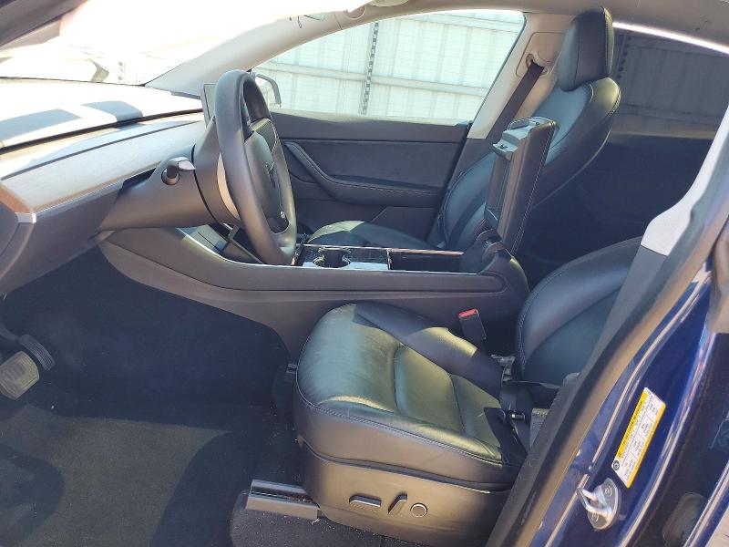 53140096 :رقم المزاد ، 5YJYGDEE9MF114886 vin ، 2021 Tesla Model Y مزاد بيع