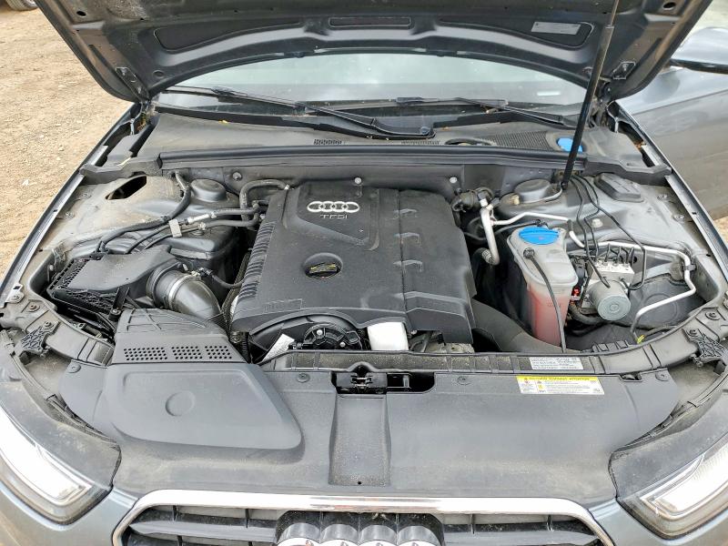 53604286 :رقم المزاد ، WAUFFAFL5FN025324 vin ، 2015 Audi A4 مزاد بيع