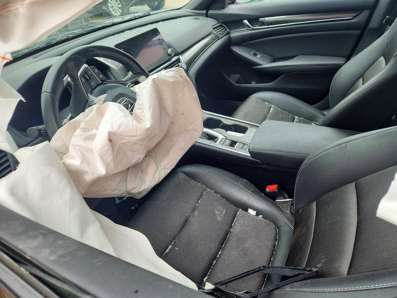 54637536 :رقم المزاد ، 1HGCV1F35NA101866 vin ، 2022 Honda Accord مزاد بيع