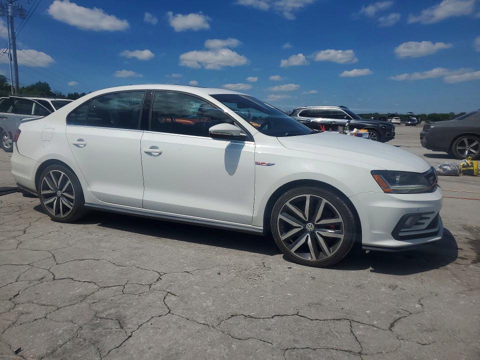 Продажа на аукционе авто 2018 Volkswagen Jetta, vin: 3VW4T7AJ2JM244303, номер лота: 52101836