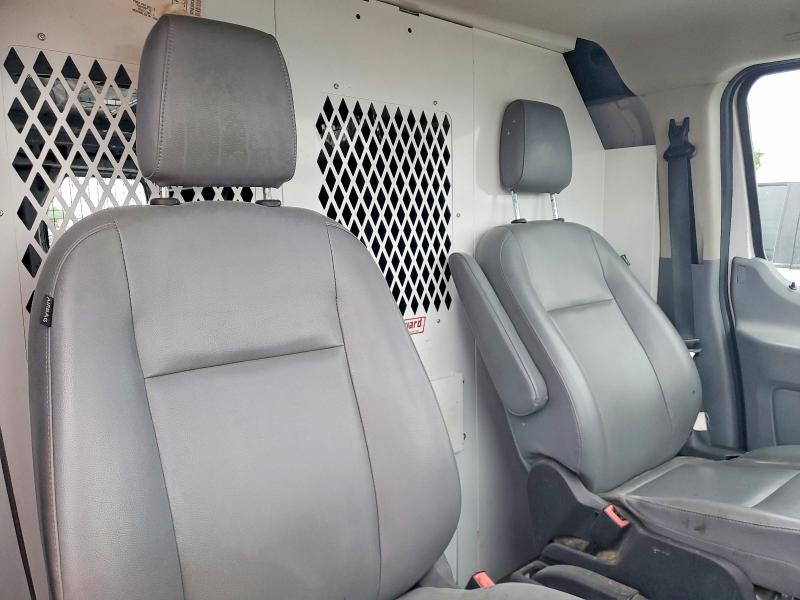 53762286 :رقم المزاد ، 1FTYR2ZM5KKB10852 vin ، 2019 Ford Transit مزاد بيع