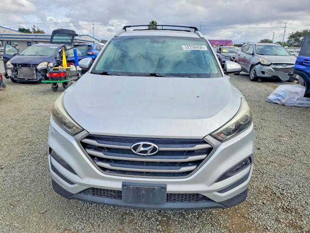 Продажа на аукционе авто 2017 Hyundai Tucson, vin: KM8J33A44HU273246, номер лота: 52258456