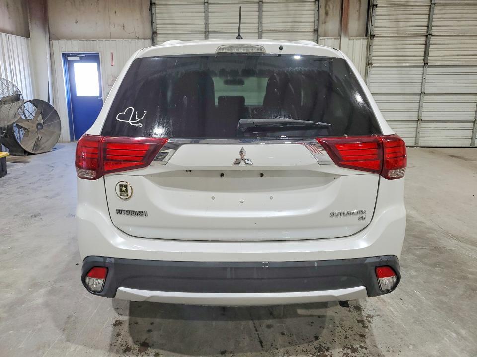 Продаж на аукціоні авто 2016 Mitsubishi Outlander, vin: JA4AD3A30GZ006335, номер лоту: 53082366