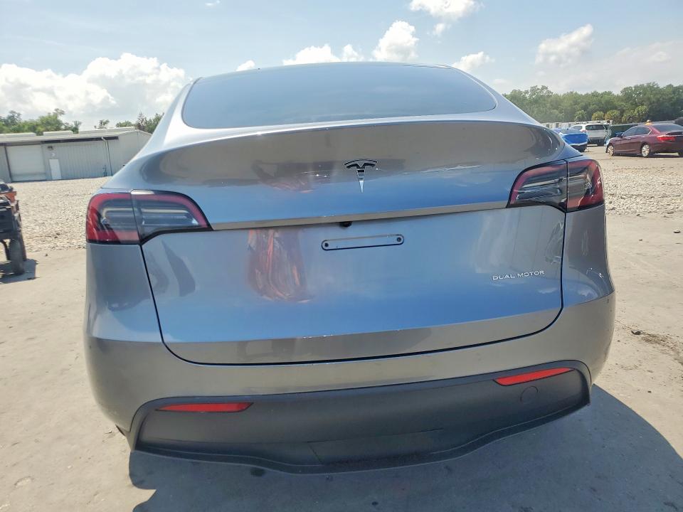 53069776 :رقم المزاد ، 7SAYGDEEXRA320838 vin ، 2024 Tesla Model Y مزاد بيع