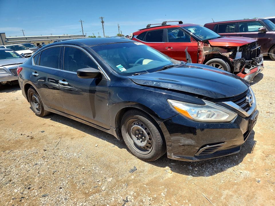 Продаж на аукціоні авто 2017 Nissan Altima, vin: 1N4AL3APXHC242576, номер лоту: 54250406