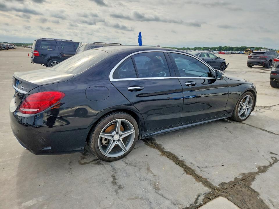 Продаж на аукціоні авто 2015 Mercedes-benz C, vin: 55SWF6GBXFU032319, номер лоту: 52405666