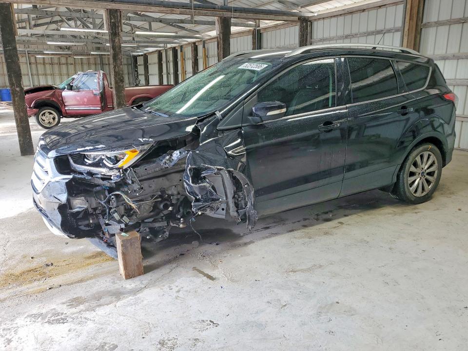 2018 Ford Escape მანქანა იყიდება აუქციონზე, vin: 1FMCU0J9XJUC33565, აუქციონის ნომერი: 52512586