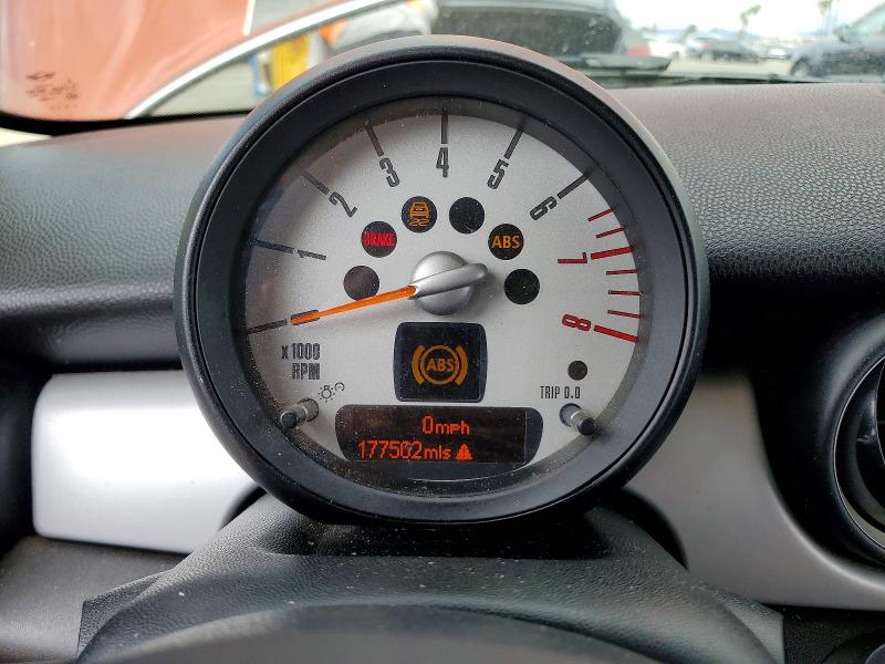 2013 Mini Cooper მანქანა იყიდება აუქციონზე, vin: WMWSU3C5XDT687284, აუქციონის ნომერი: 52574546