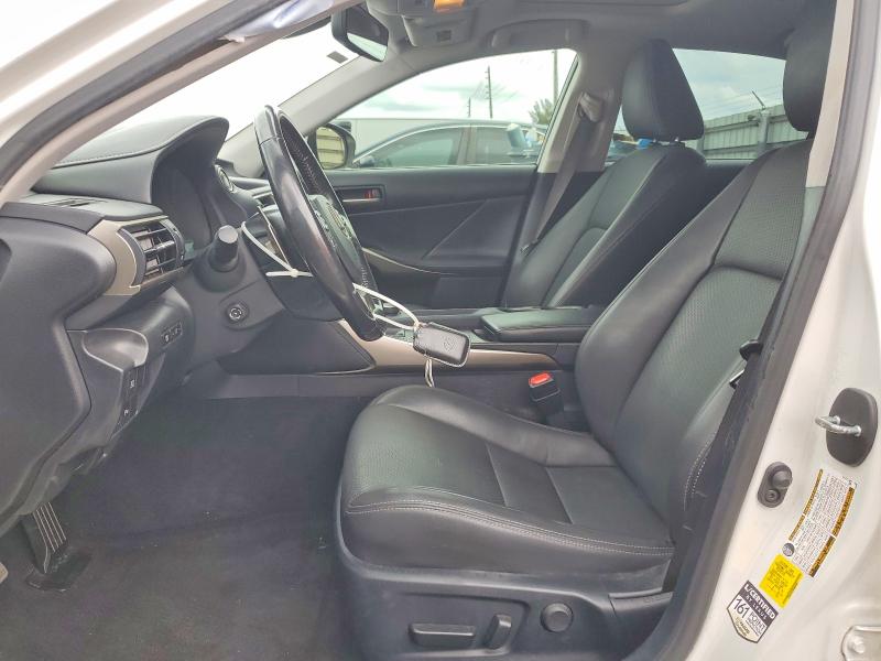 Продажа на аукционе авто 2019 Lexus Is, vin: JTHBA1D23K5095116, номер лота: 52772176