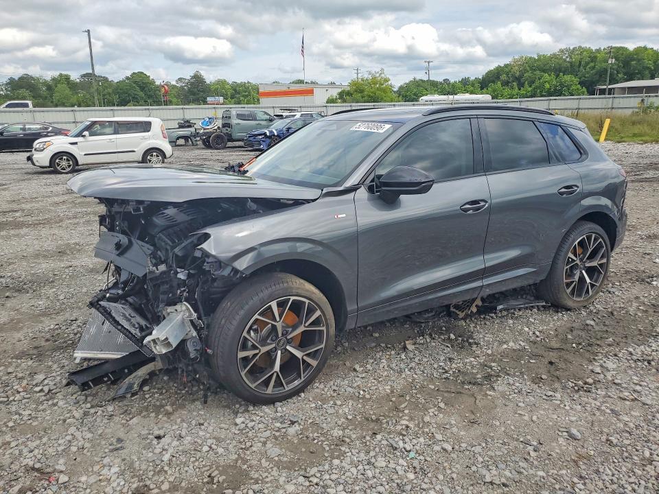 2026 Audi Q3 მანქანა იყიდება აუქციონზე, vin: WA1ABCFJ2T1033512, აუქციონის ნომერი: 52760096