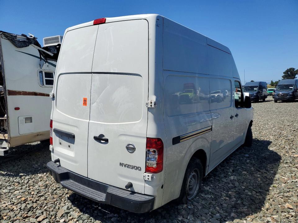 53141596 :رقم المزاد ، 1N6BF0LY3LN801678 vin ، 2020 Nissan Nv 2500 مزاد بيع