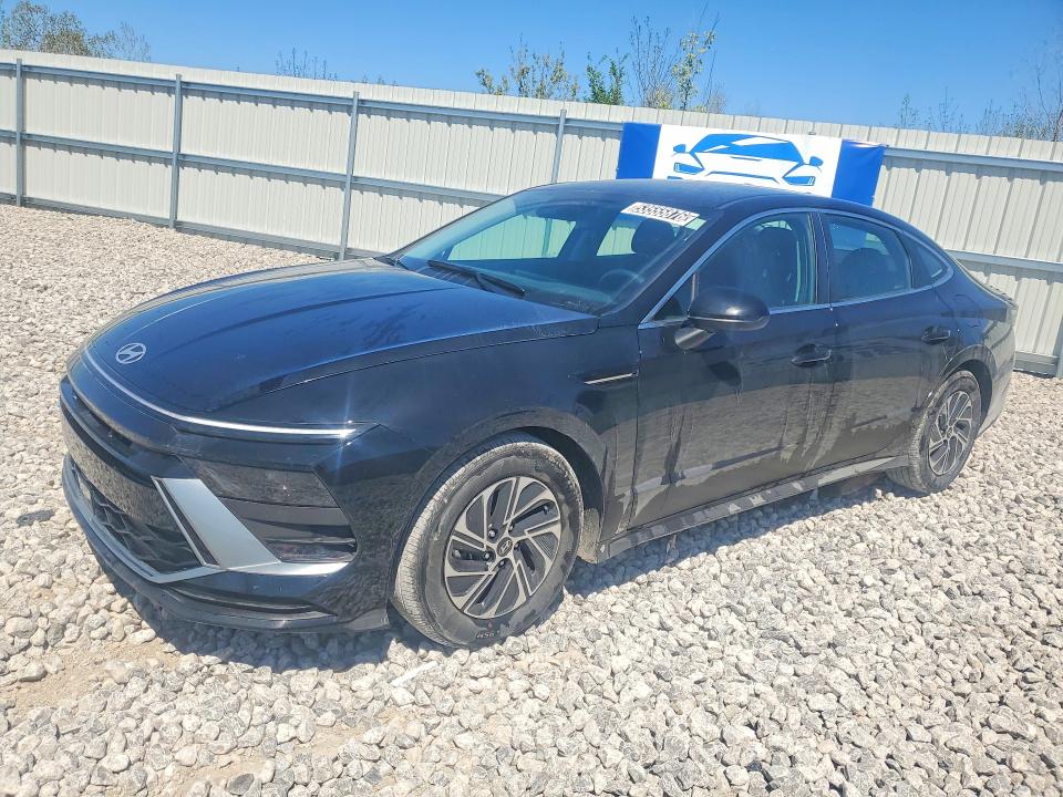 2026 Hyundai Sonata Hybrid მანქანა იყიდება აუქციონზე, vin: KMHL24JJ6TA144653, აუქციონის ნომერი: 53555876
