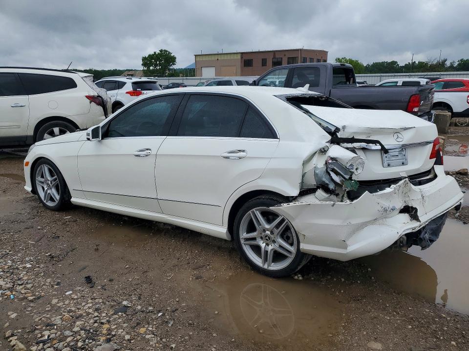 55322406 :رقم المزاد ، WDDHF5GB2BA402188 vin ، 2011 Mercedes-benz E مزاد بيع