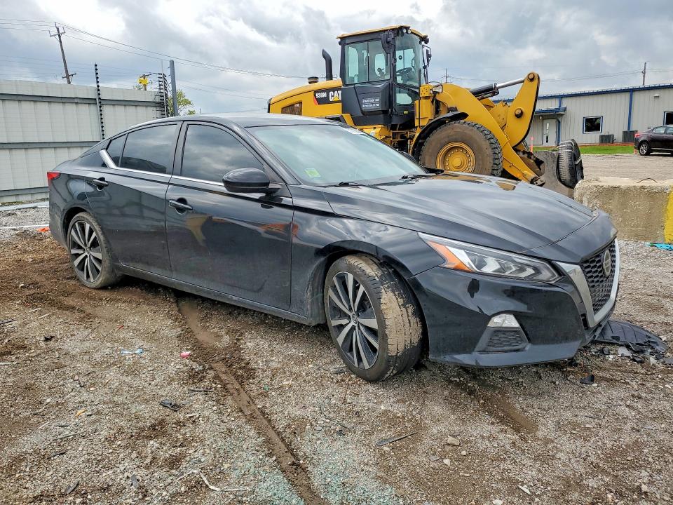 Продажа на аукционе авто 2022 Nissan Altima, vin: 1N4BL4CV0NN397398, номер лота: 51818206