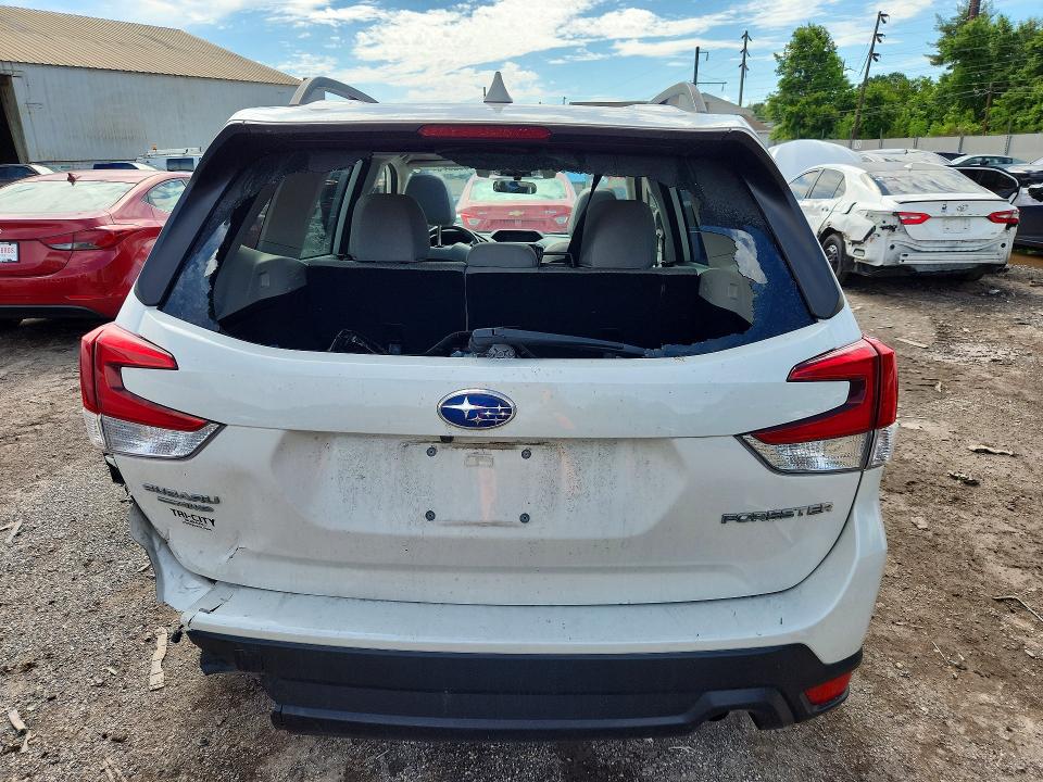 54962976 :رقم المزاد ، JF2SKAJC2MH592222 vin ، 2021 Subaru Forester مزاد بيع