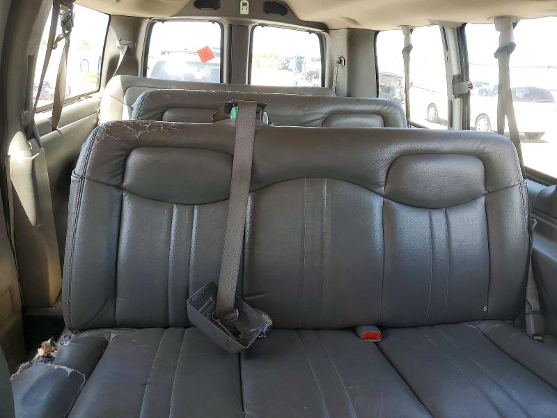 52354726 :رقم المزاد ، 1GJGG25V161219359 vin ، 2006 Gmc Savana مزاد بيع