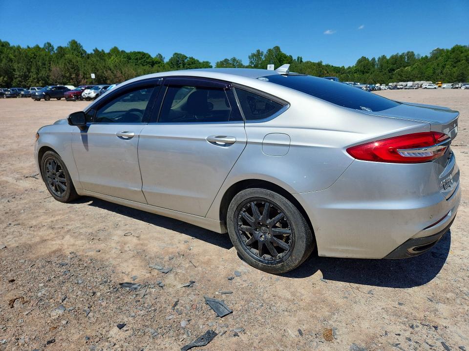 54543936 :رقم المزاد ، 3FA6P0T90KR253344 vin ، 2019 Ford Fusion مزاد بيع