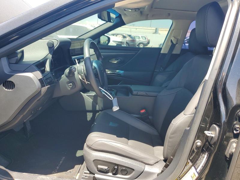 2024 Lexus Es 300h მანქანა იყიდება აუქციონზე, vin: 58ADA1C17RU047030, აუქციონის ნომერი: 51038776