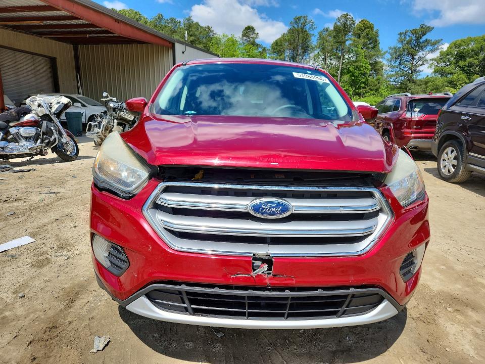 2017 Ford Escape მანქანა იყიდება აუქციონზე, vin: 1FMCU0GD7HUE62856, აუქციონის ნომერი: 53988906