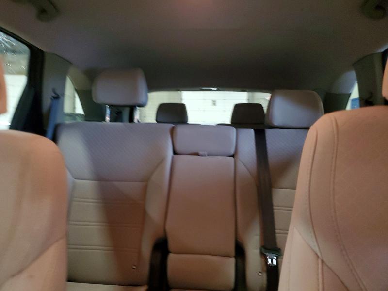 54659986 :رقم المزاد ، 5XYPGDA3XJG414439 vin ، 2018 Kia Sorento مزاد بيع