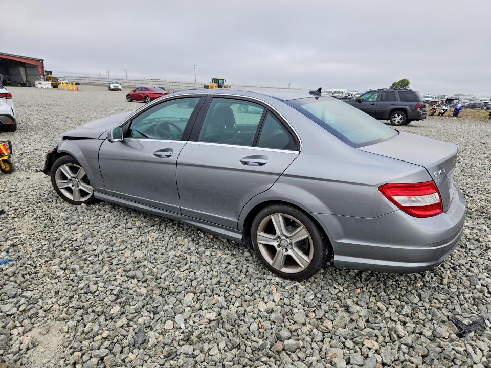 2010 Mercedes-benz C მანქანა იყიდება აუქციონზე, vin: WDDGF8BB3AF400486, აუქციონის ნომერი: 54445256