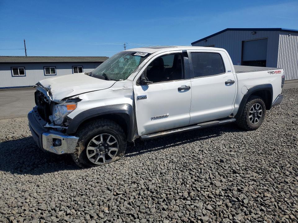 52097266 :رقم المزاد ، 5TFDY5F12GX577492 vin ، 2016 Toyota Tundra مزاد بيع