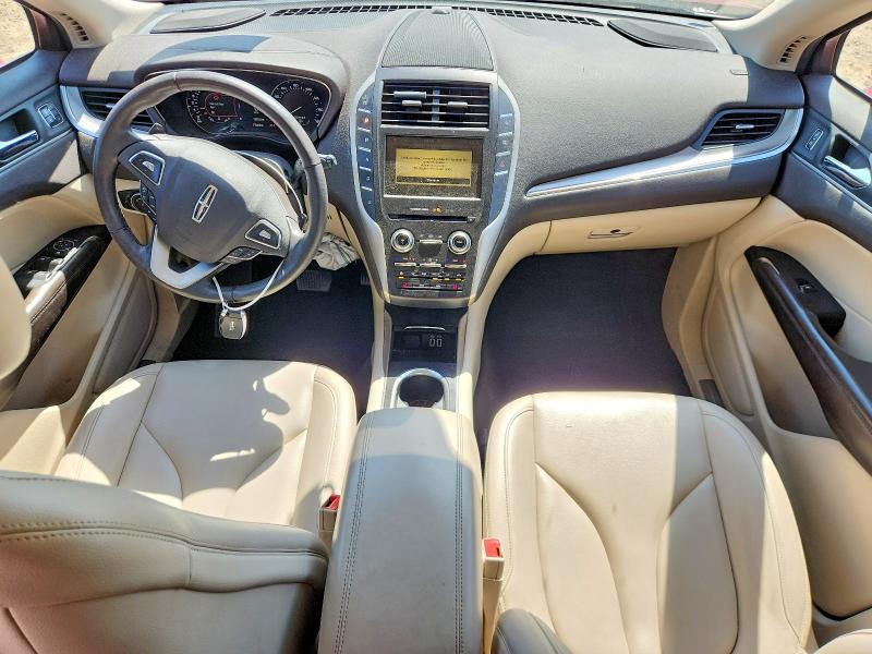 53399686 :رقم المزاد ، 5LMCJ1C98KUL31651 vin ، 2019 Lincoln Mkc مزاد بيع