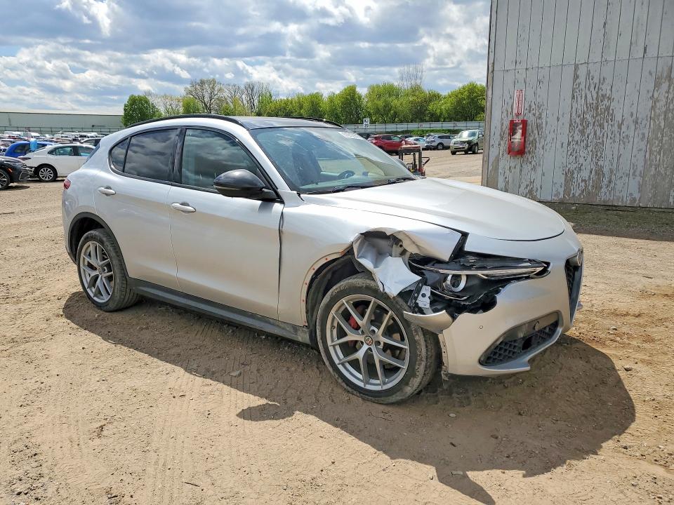 Продаж на аукціоні авто 2019 Alfa Romeo Stelvio, vin: ZASPAKAN2K7C32151, номер лоту: 51912936