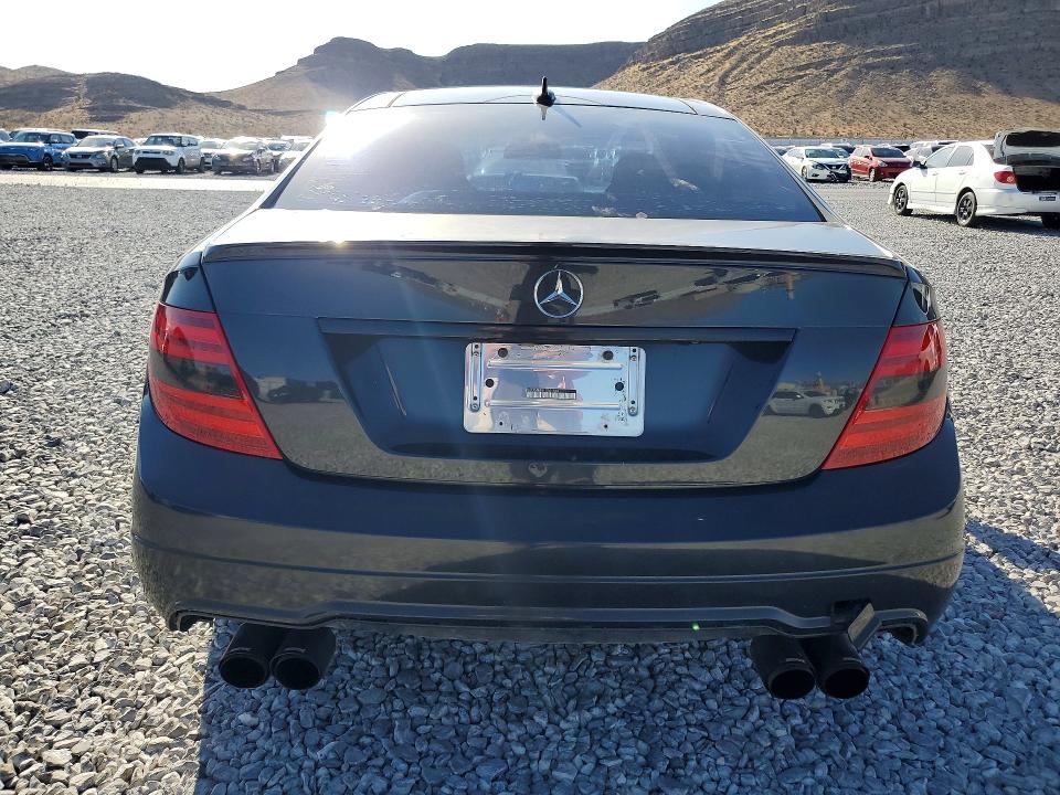 54860226 :رقم المزاد ، WDDGJ8JB6EG309504 vin ، 2014 Mercedes-benz C مزاد بيع
