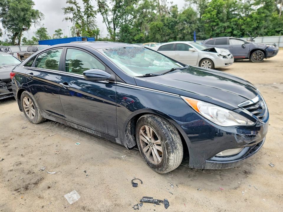 53447626 :رقم المزاد ، 5NPEB4AC4DH786281 vin ، 2013 Hyundai Sonata مزاد بيع