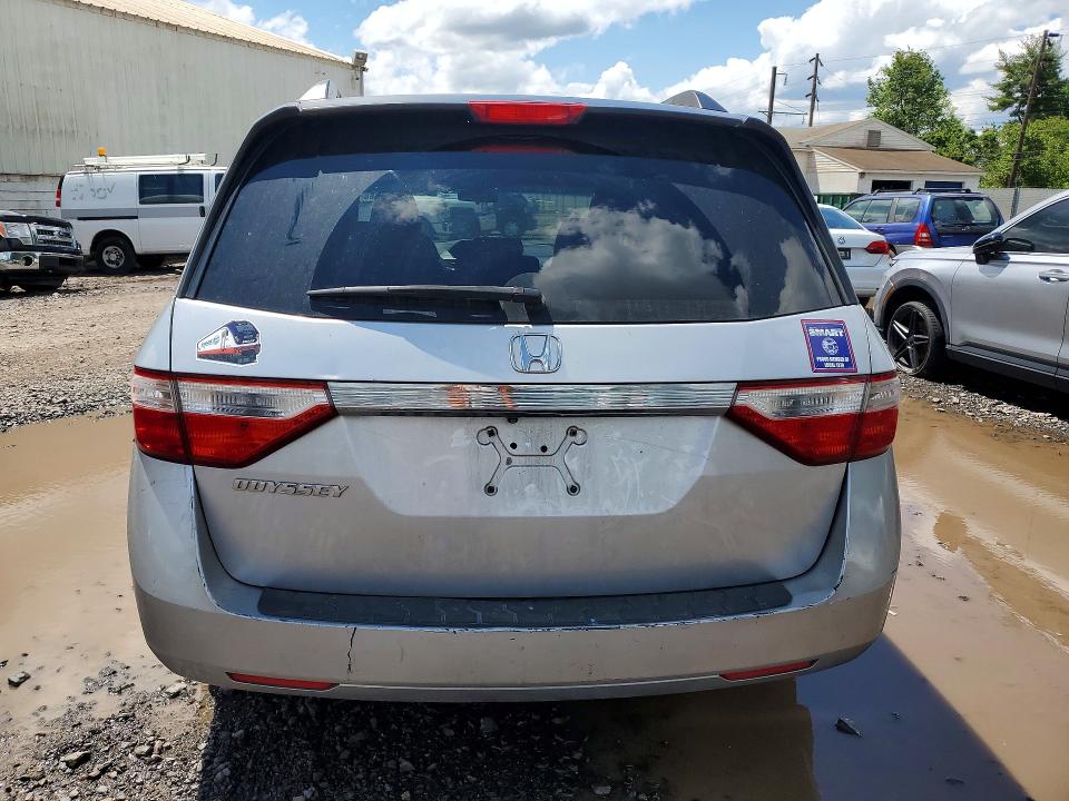 53659686 :رقم المزاد ، 5FNRL5H41BB078679 vin ، 2011 Honda Odyssey مزاد بيع