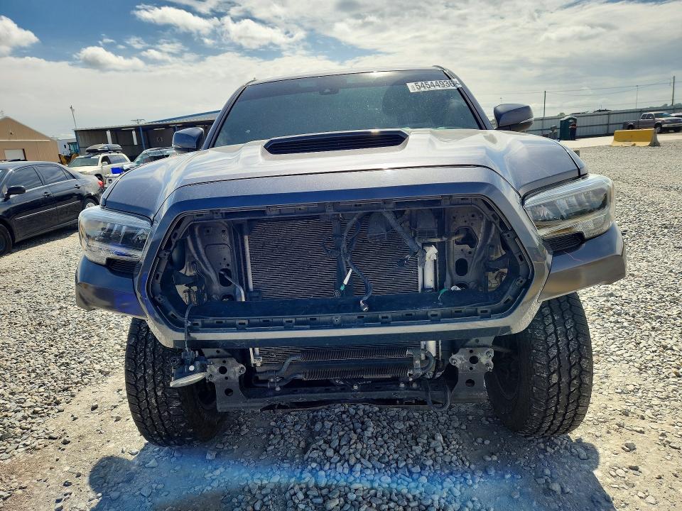 2021 Toyota Tacoma მანქანა იყიდება აუქციონზე, vin: 5TFCZ5AN5MX247036, აუქციონის ნომერი: 54544936