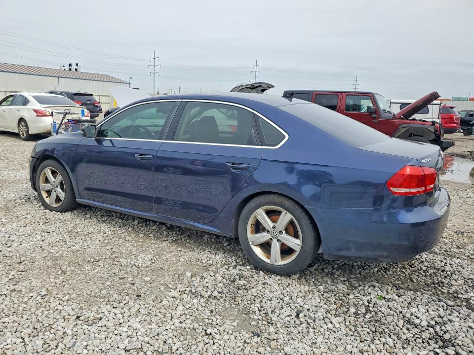 54888176 :رقم المزاد ، 1VWBP7A35DC095971 vin ، 2013 Volkswagen Passat مزاد بيع