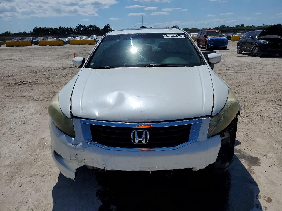 2009 Honda Accord მანქანა იყიდება აუქციონზე, vin: 1HGCP36859A001564, აუქციონის ნომერი: 52199376