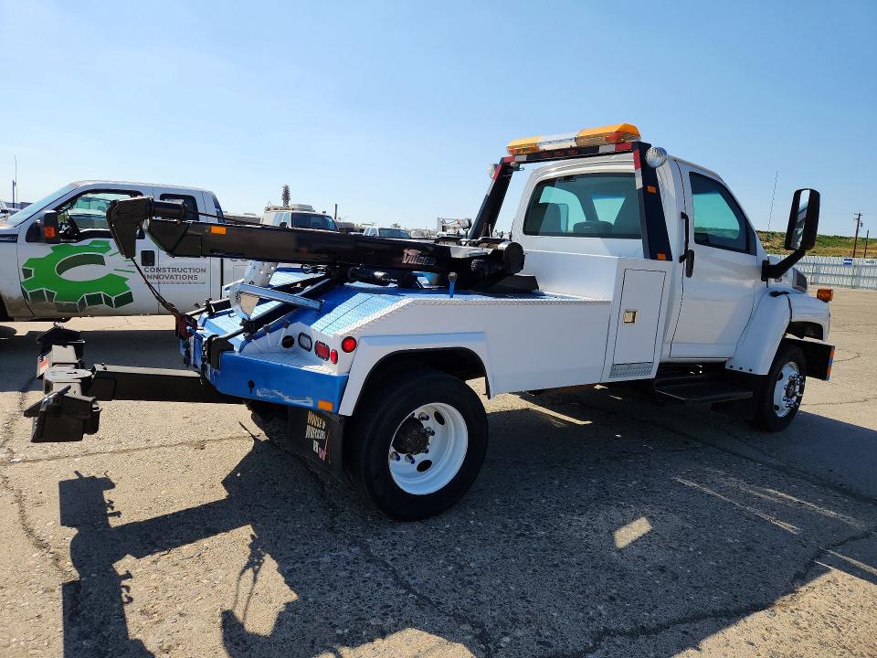 Продажа на аукционе авто 2004 Gmc C5500, vin: 1GDE5C11X4F508104, номер лота: 52378196