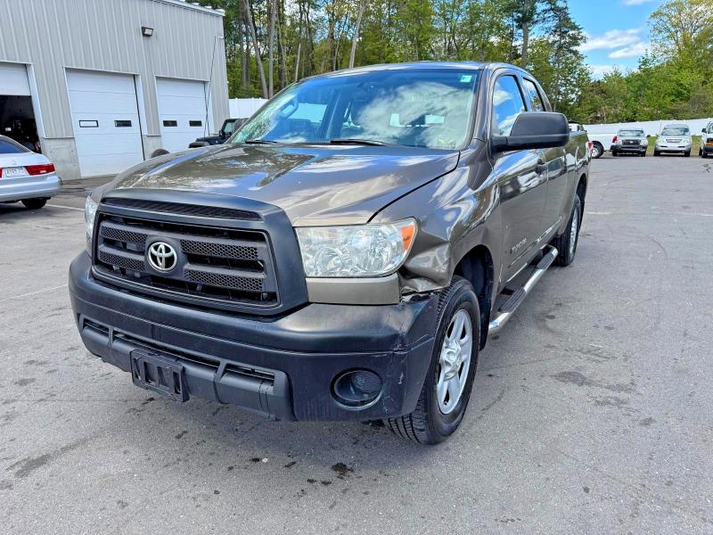Продажа на аукционе авто 2013 Toyota Tundra, vin: 5TFUM5F10DX044001, номер лота: 53725456