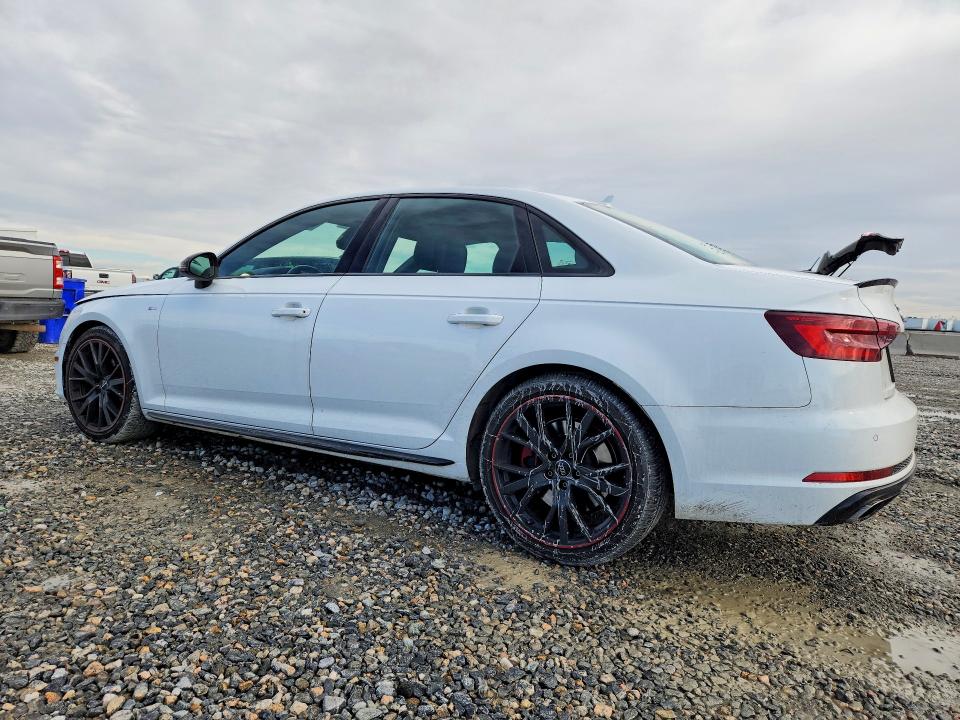 Продаж на аукціоні авто 2019 Audi A4, vin: WAUENAF4XKA065116, номер лоту: 52725456
