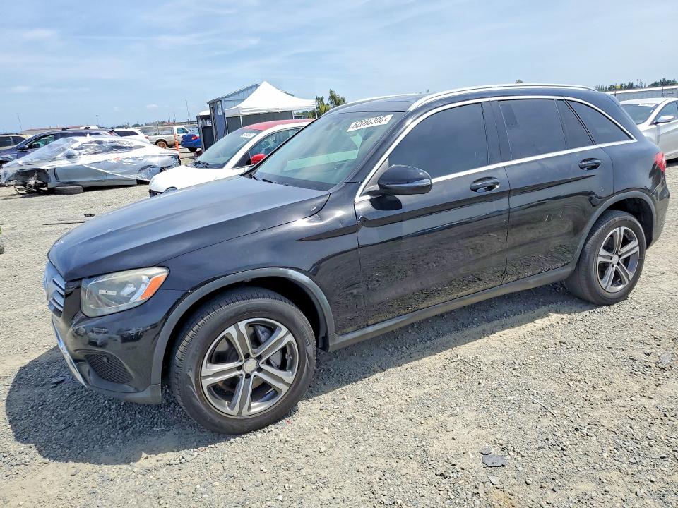 52066306 :رقم المزاد ، WDC0G4JB9GF114390 vin ، 2016 Mercedes-benz Glc مزاد بيع