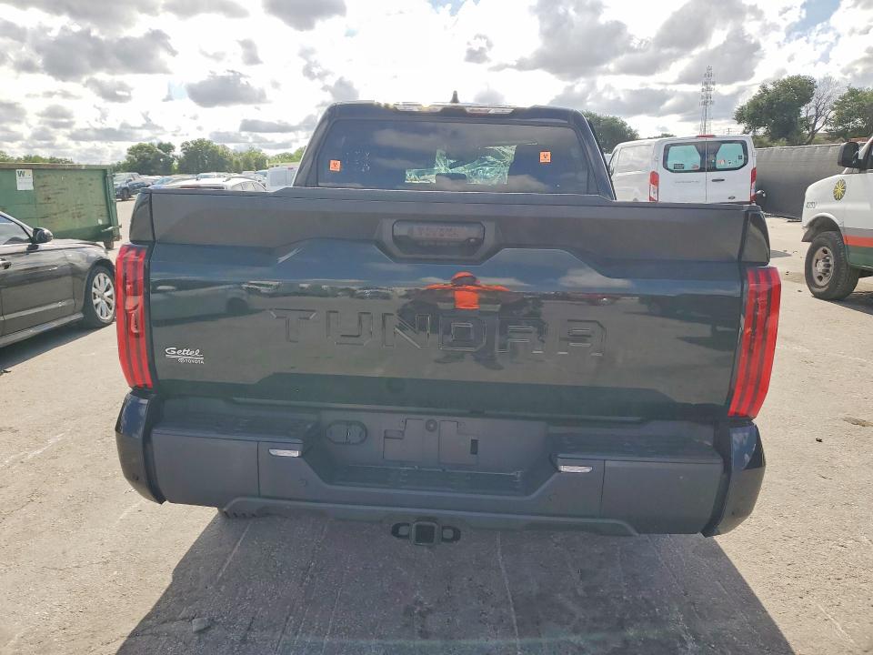 Продажа на аукционе авто 2024 Toyota Tundra, vin: 5TFLA5ABXRX039917, номер лота: 54733106