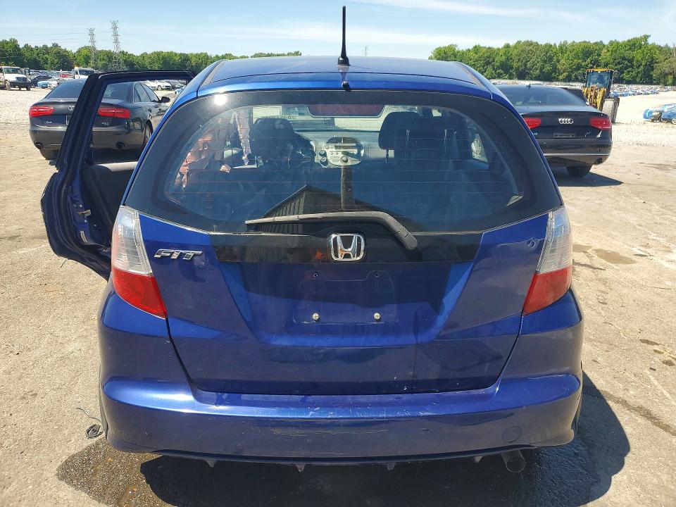 53572016 :رقم المزاد ، JHMGE8H33DC015768 vin ، 2013 Honda Fit مزاد بيع