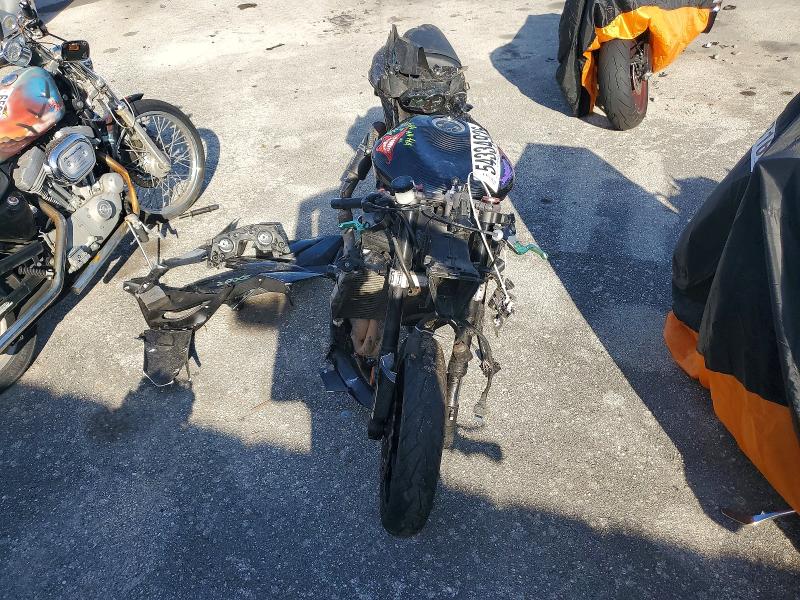 54334926 :رقم المزاد ، JKBZXJE1XGA020082 vin ، 2016 Kawasaki Zx636 مزاد بيع