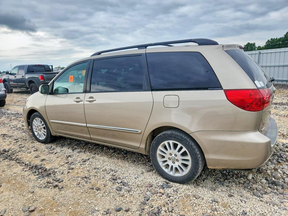 54718816 :رقم المزاد ، 5TDZK22C07S066592 vin ، 2007 Toyota Sienle/xle مزاد بيع