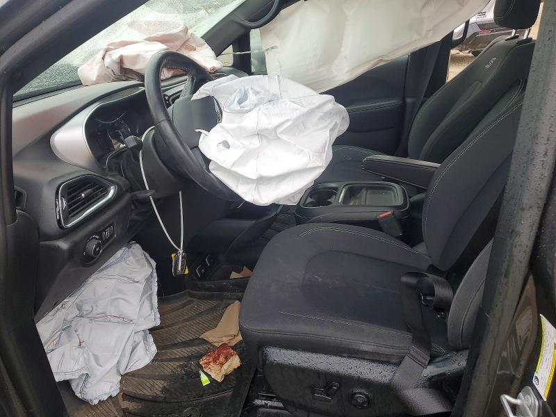 53108396 :رقم المزاد ، 2C4RC1FG1KR653261 vin ، 2019 Chrysler Pacifica مزاد بيع